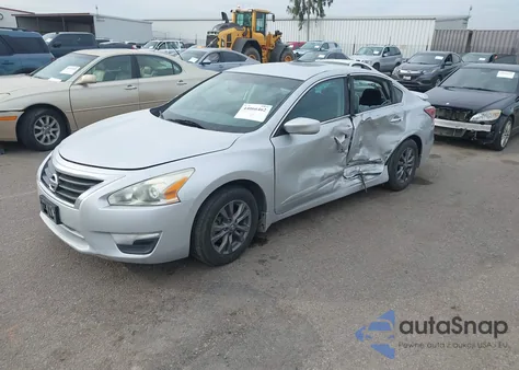 2015 Nissan Altima 2.5 S from USA, damaged, VIN 1N4AL3AP5FC597278